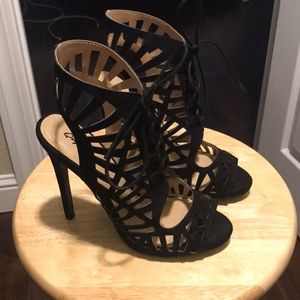 NEW!! Black Faux Suede Ankle Boot Heels